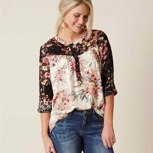 Miss Me L/S Floral Top S